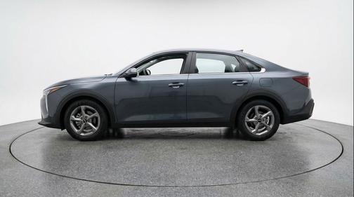 Interstellar Gray 2025 Kia K4 LXS