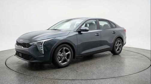 Interstellar Gray 2025 Kia K4 LXS