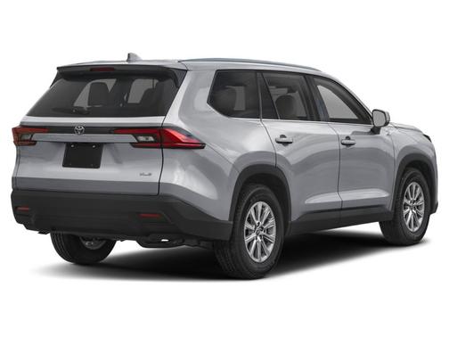 Celestial Silver Metallic 2025 Toyota Highlander LE