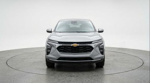 Sterling Gray Metallic 2025 Chevrolet Trax LT