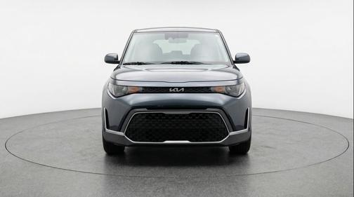 Gravity Gray 2025 Kia Soul LX
