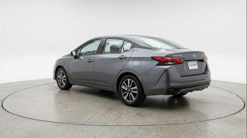 Gun Metallic 2025 Nissan Versa 1.6 SV