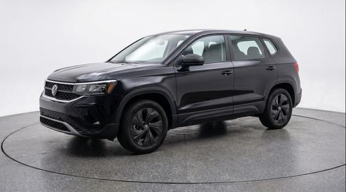 Deep Black Pearl 2025 Volkswagen Taos 1.5T S