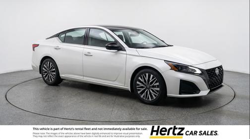 Glacier White 2025 Nissan Altima SV FWD