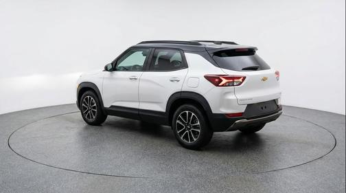 Summit White 2025 Chevrolet Trailblazer LT
