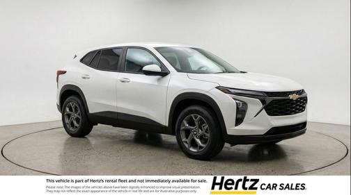 Summit White 2025 Chevrolet Trax LT