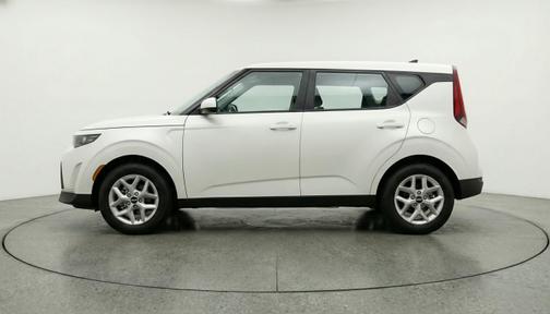 Steel Gray 2025 Kia Soul LX