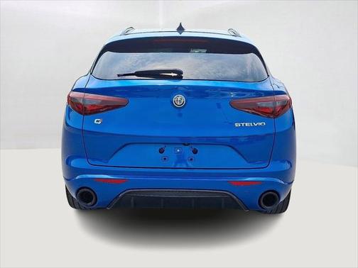 2022 Alfa Romeo Stelvio Ti