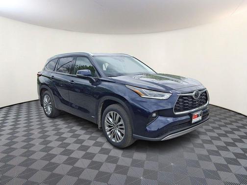Blueprint 2026 Toyota Highlander Hybrid Platinum