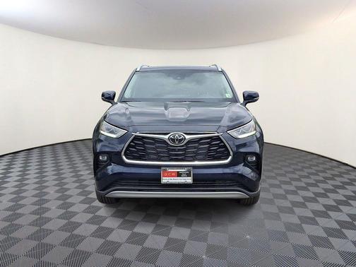 Blueprint 2026 Toyota Highlander Hybrid Platinum