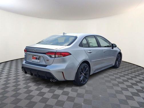 Classic Silver Metallic 2026 Toyota Corolla SE