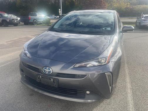 2019 Toyota Prius XLE