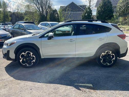 Crystal White Pearl 2023 Subaru Crosstrek Limited