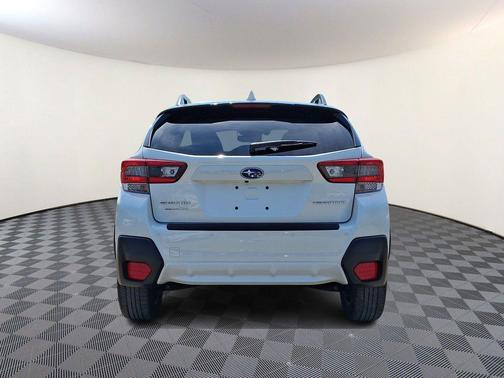 Crystal White Pearl 2023 Subaru Crosstrek Limited