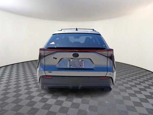 01l5 2026 Toyota bZ XLE Plus