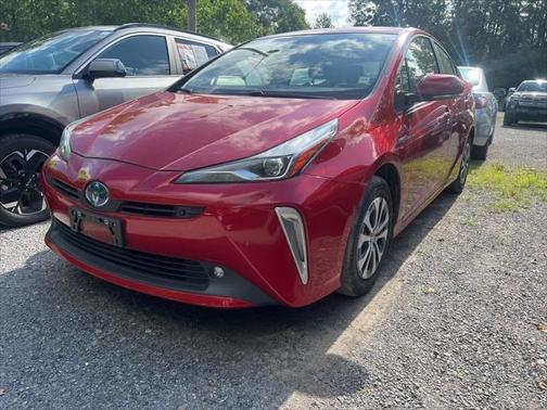 2020 Toyota Prius LE