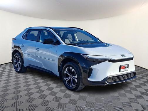 2025 Toyota bZ4X XLE