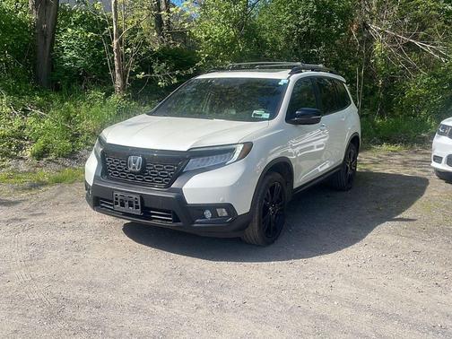 White Diamond Pearl 2019 Honda Passport Touring