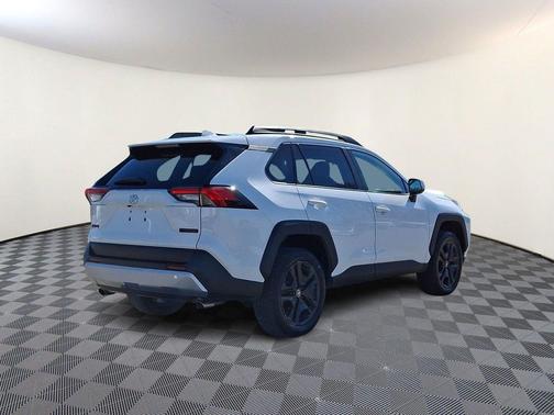 Ice Cap 2024 Toyota RAV4 Adventure