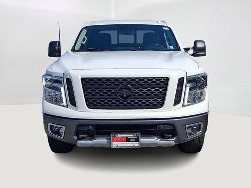 2019 Nissan Titan PRO-4X