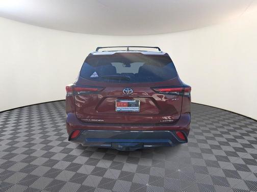 2026 Toyota Highlander Hybrid Limited