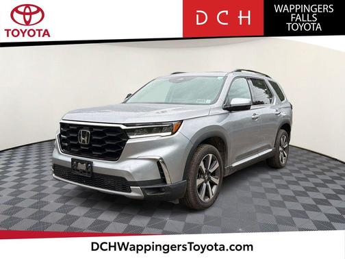 Lunar Silver Metallic 2025 Honda Pilot Touring 8-Passenger