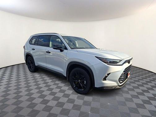 2026 Toyota Highlander Hybrid Base