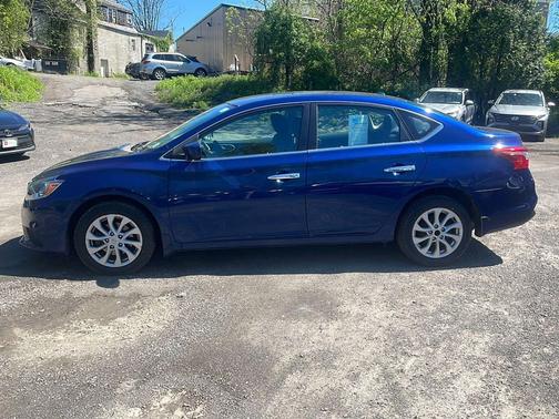 Deep Blue Pearl 2019 Nissan Sentra SV