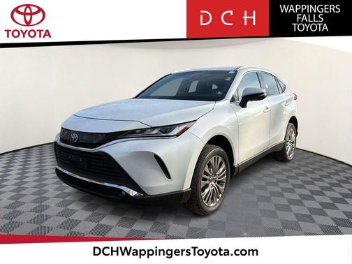 Wind Chill Pearl 2023 Toyota Venza XLE