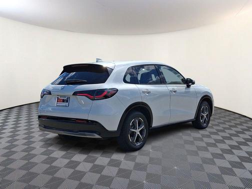 Platinum White Pearl 2023 Honda HR-V EX-L