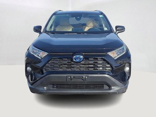 2019 Toyota RAV4 Hybrid XLE