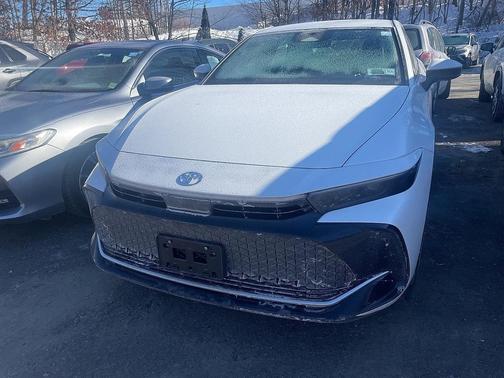 2024 Toyota Crown XLE