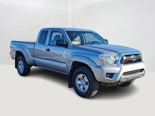 2015 Toyota Tacoma Base