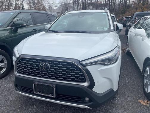 2022 Toyota Corolla Cross XLE
