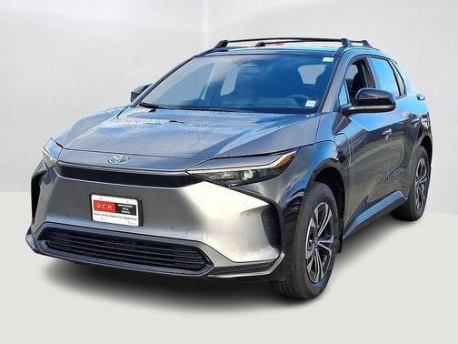 2025 Toyota bZ4X XLE