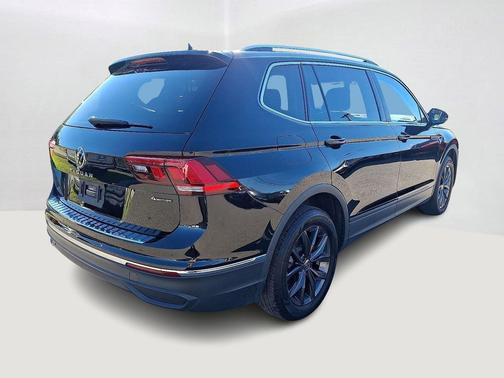 2022 Volkswagen Tiguan 2.0T SE 4MOTION