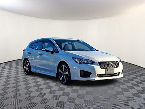 Crystal White Pearl 2018 Subaru Impreza 2.0i Sport