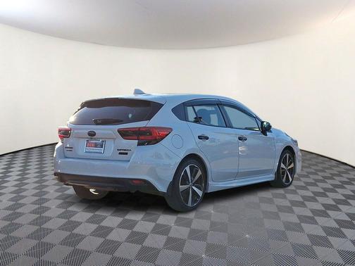 Crystal White Pearl 2018 Subaru Impreza 2.0i Sport