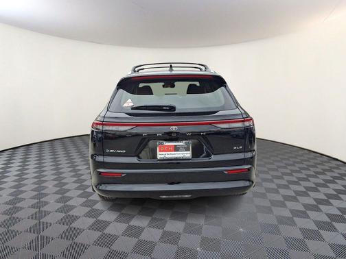 2026 Toyota Crown Signia XLE