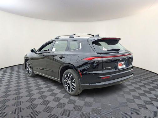 2026 Toyota Crown Signia XLE