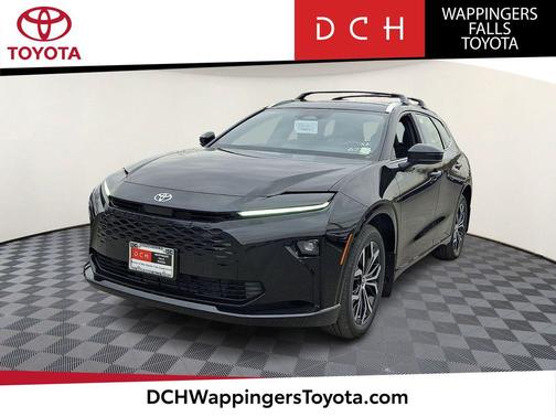 2026 Toyota Crown Signia XLE