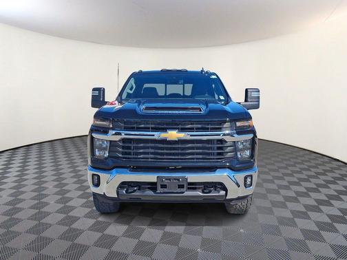 Black 2024 Chevrolet Silverado 2500 LT
