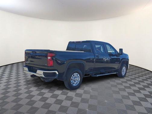 Black 2024 Chevrolet Silverado 2500 LT