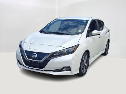 2022 Nissan Leaf SV 40 kWh