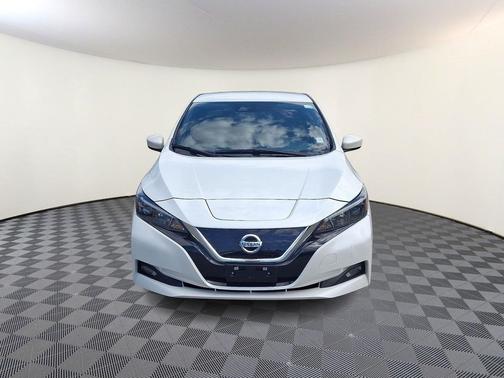2022 Nissan Leaf SV 40 kWh