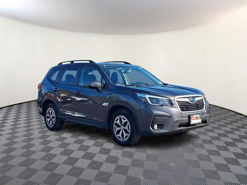 Magnetite Gray Metallic 2021 Subaru Forester Premium