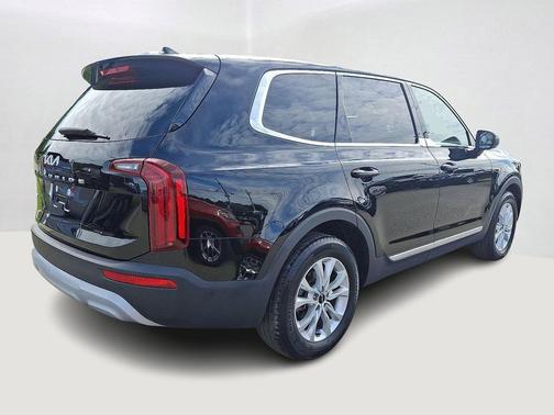 2022 Kia Telluride LX