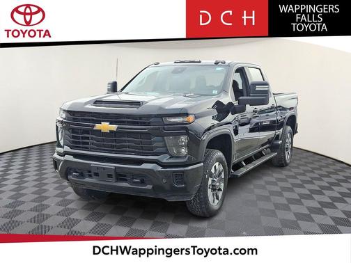 2024 Chevrolet Silverado 2500 Custom