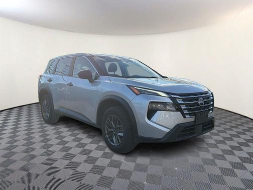 Brilliant Silver Metallic 2024 Nissan Rogue S
