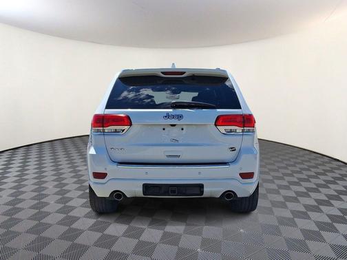 Bright White Clearcoat 2017 Jeep Grand Cherokee Overland